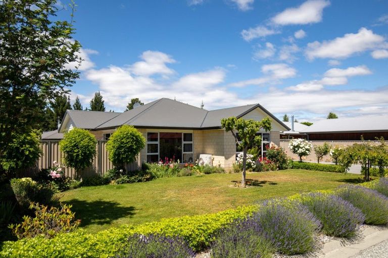 Photo of property in 8 Quail Close, Alexandra, 9320