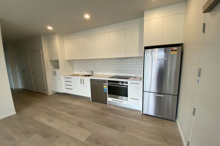 Photo of property in 201/36c Greenslade Crescent, Northcote, Auckland, 0627