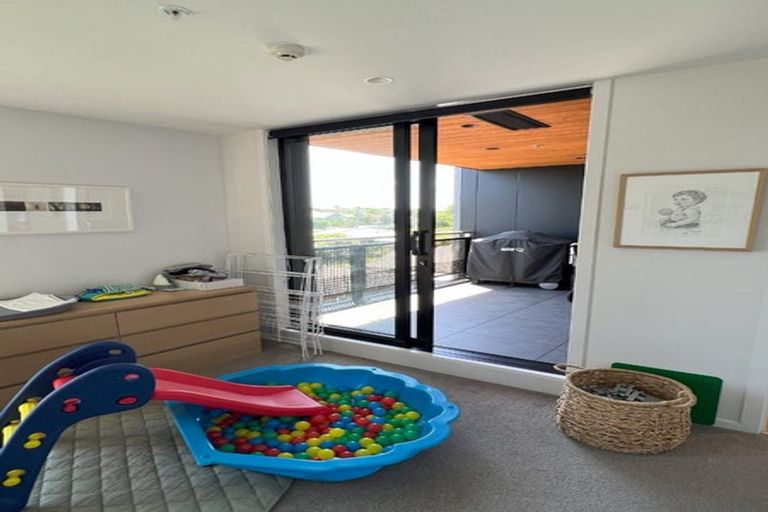 Photo of property in 306/70 Victoria Street, Onehunga, Auckland, 1061