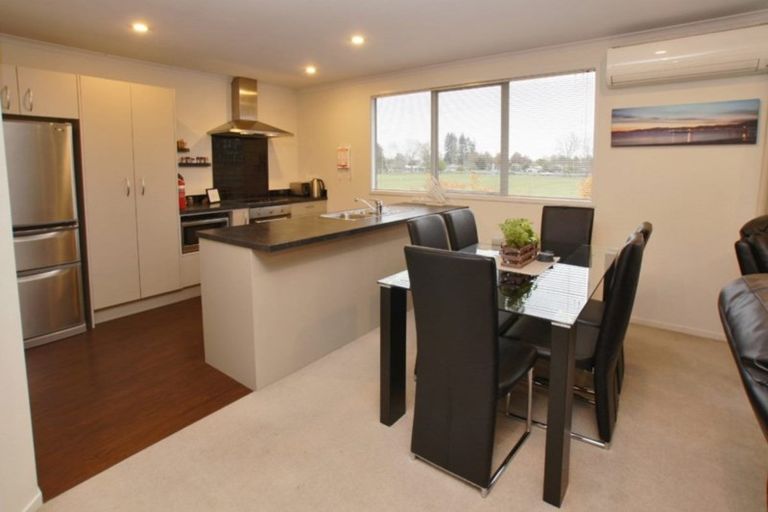 Photo of property in 10/6 Page Place, Hamilton East, Hamilton, 3216