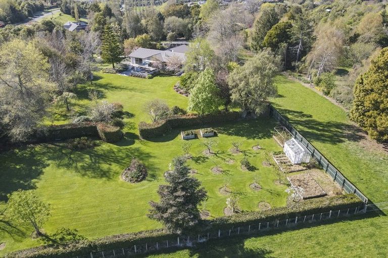 Photo of property in 29 Ribbonwood Road, Geraldine Downs, Geraldine, 7991