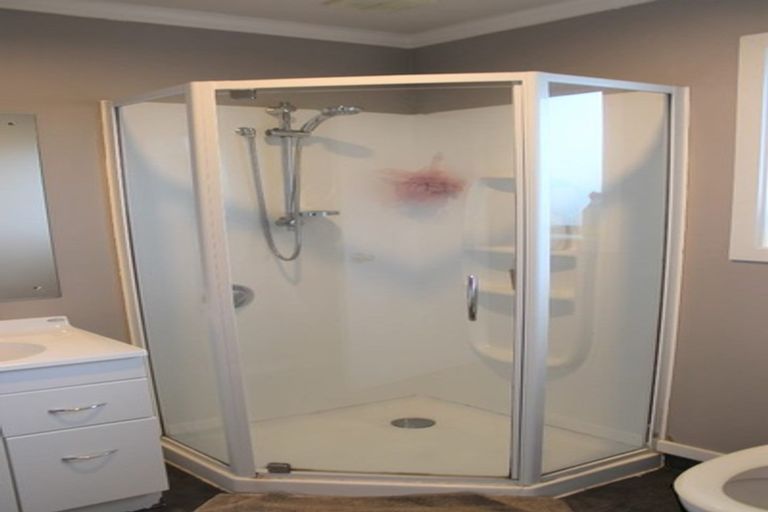 Photo of property in 77 Lothian Crescent, Strathern, Invercargill, 9812