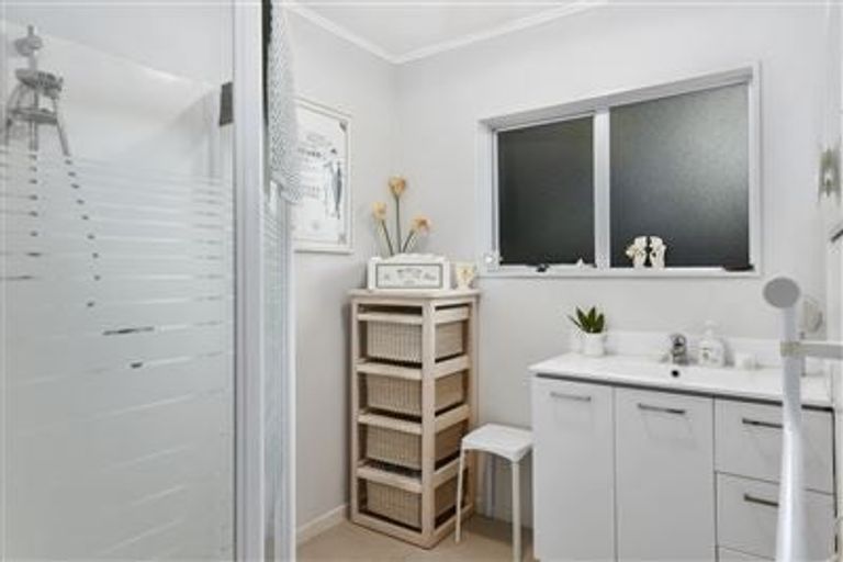 Photo of property in 1/1 Owens Road, Devonport, Auckland, 0624