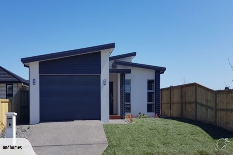 Photo of property in 9 Hanlow Place, Pyes Pa, Tauranga, 3112