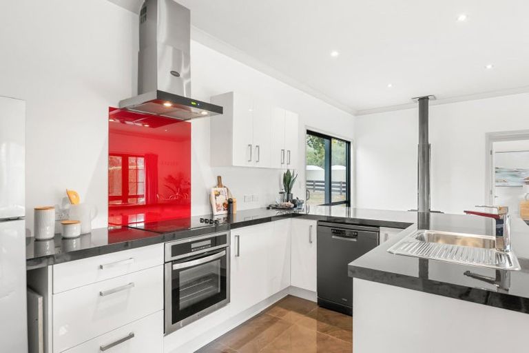 Photo of property in 68 Parkes Line Road, Maymorn, Upper Hutt, 5018