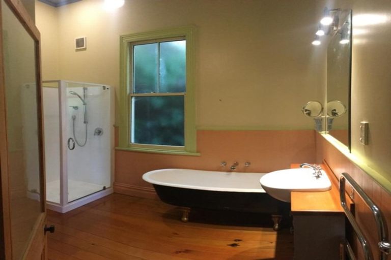 Photo of property in 32 Grange Road, Mount Eden, Auckland, 1024