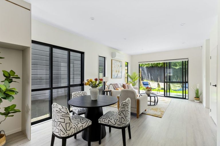 Photo of property in 108d Taikata Road, Te Atatu Peninsula, Auckland, 0610