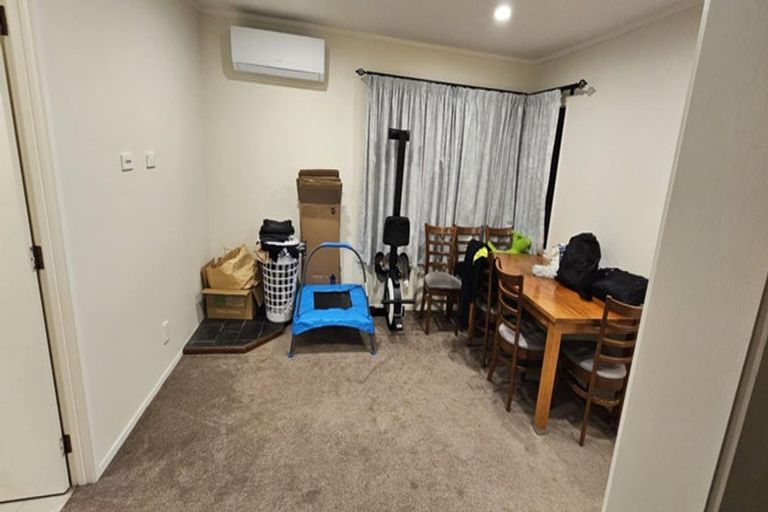 Photo of property in 3/72 Moore Street, Howick, Auckland, 2014
