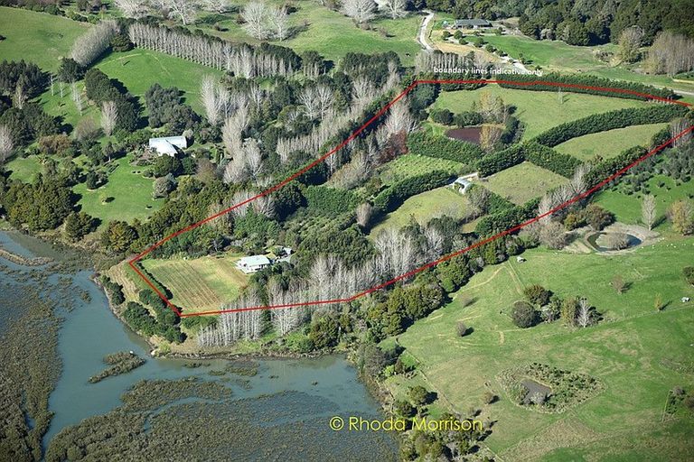 Photo of property in 245 Metcalfe Road, Matakohe, 0593