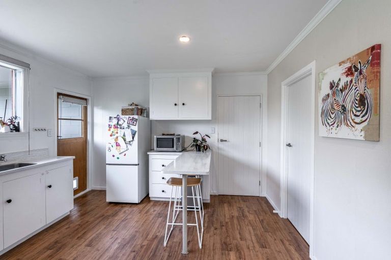 Photo of property in 10 Great North Road, Winton, 9720