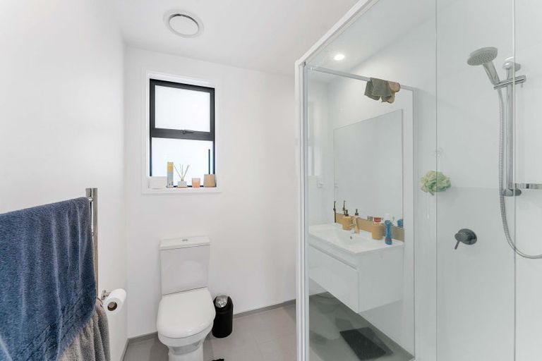 Photo of property in 11 Hinaki Street, Poike, Tauranga, 3112