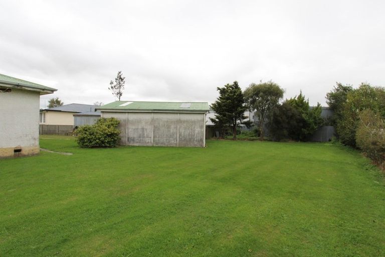 Photo of property in 17 Waverley Street, East Gore, Gore, 9710