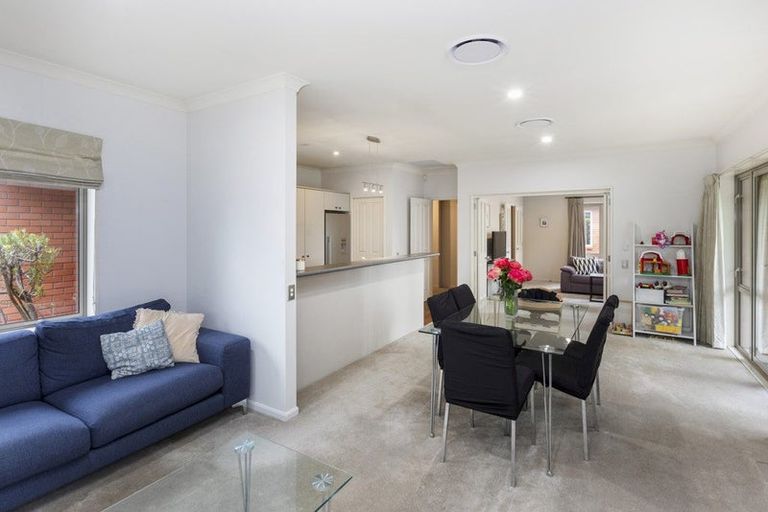 Photo of property in 8 Elmwood Drive, Prebbleton, 7604