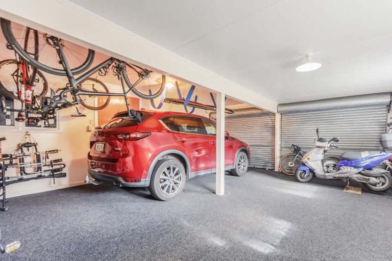 Photo of property in 21 Arapiki Road, Stoke, Nelson, 7011