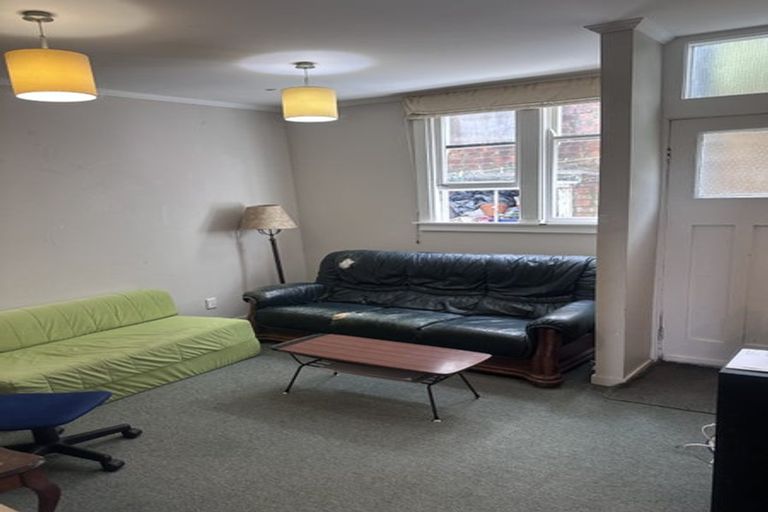 Photo of property in 85 Majoribanks Street, Mount Victoria, Wellington, 6011
