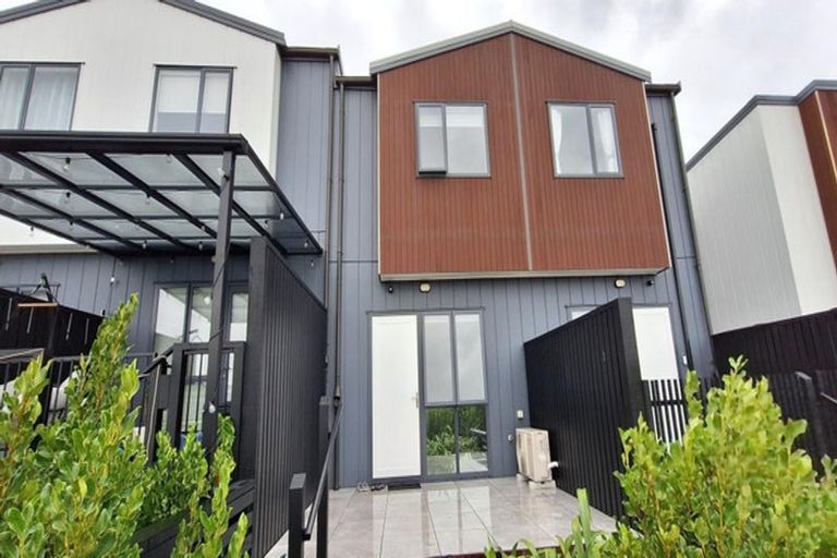 Photo of property in 33 Canna Street, Totara Park, Auckland, 2019