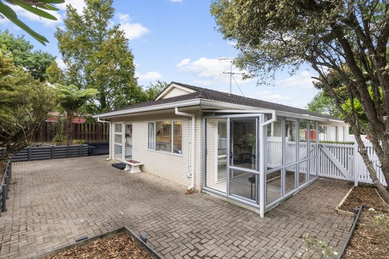 Photo of property in 2 Ashdown Place, Pahurehure, Papakura, 2113