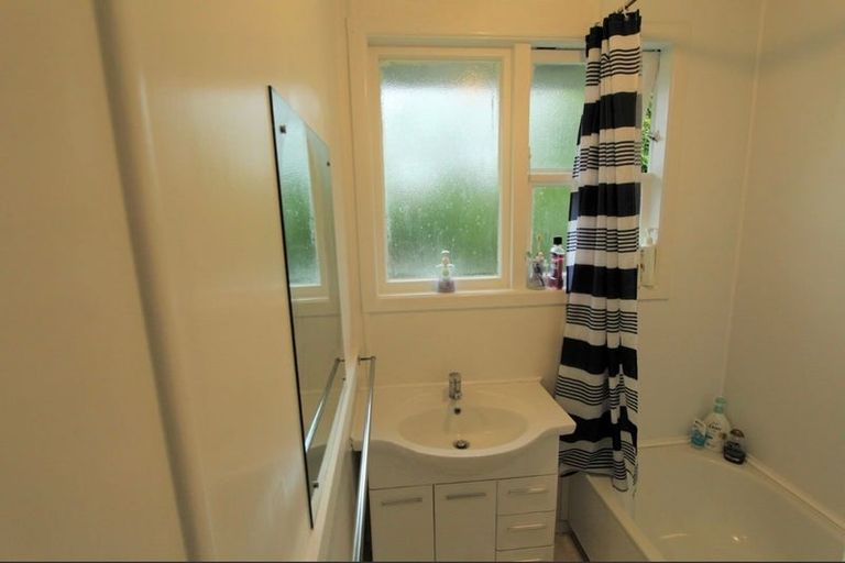 Photo of property in 6 Pukeko Place, Tokoroa, 3420