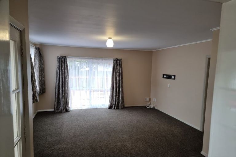 Photo of property in 3/15a Lane Street, Wallaceville, Upper Hutt, 5018
