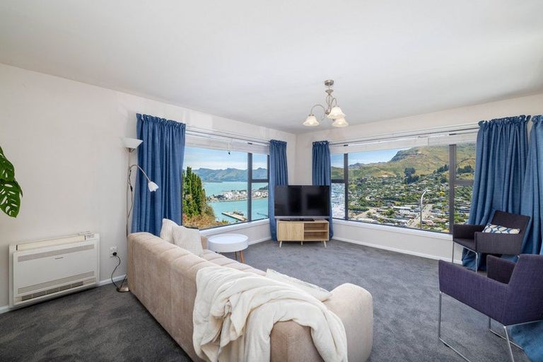 Photo of property in 10 Foster Terrace, Lyttelton, 8082
