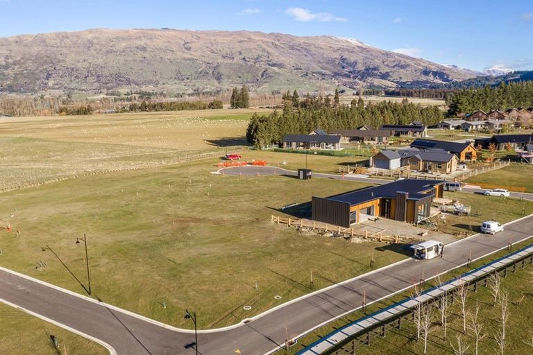 Photo of property in 3 Eureka Street, Wanaka, 9305