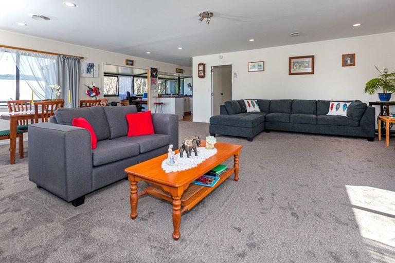 Photo of property in 28b Hornsea Road, Tairua, 3508