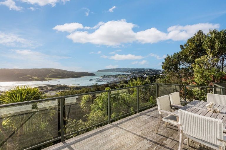 Photo of property in 22a Kahu Road, Paremata, Porirua, 5024