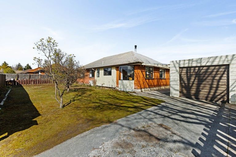 Photo of property in 19 Jollys Road, Cromwell, 9310