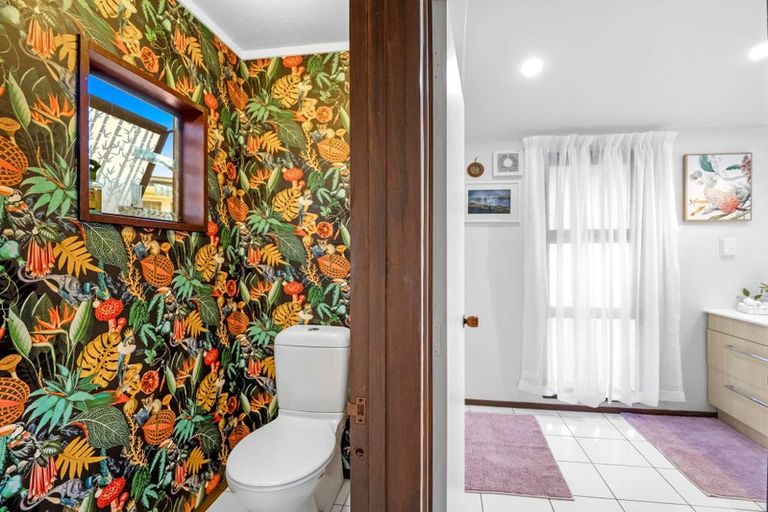 Photo of property in 1341 Hinemoa Street, Rotorua, 3010