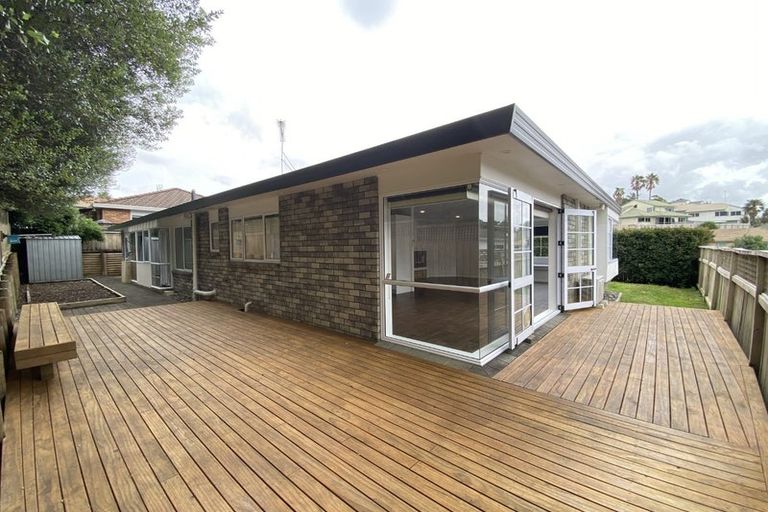 Photo of property in 5b Kestrel Heights, Arkles Bay, Whangaparaoa, 0932