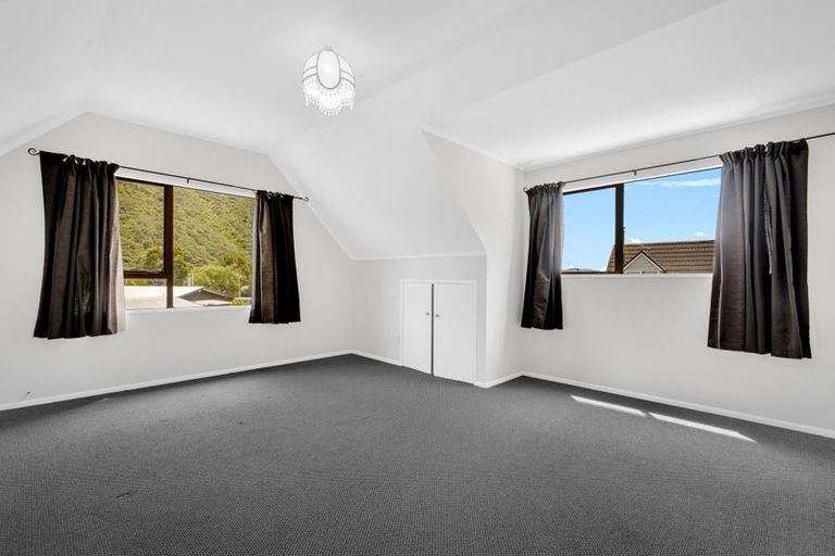 Photo of property in 6d Beach Road, Waikawa, Picton, 7220