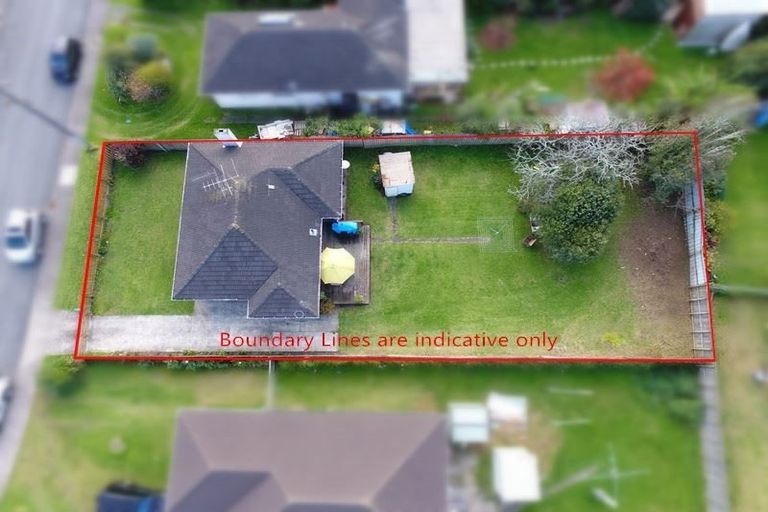 Photo of property in 8 Hayman Place, Beach Haven, Auckland, 0626