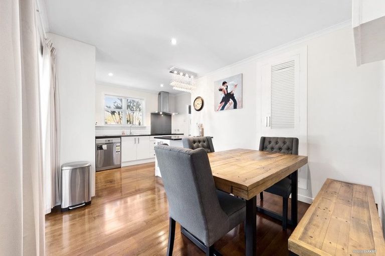 Photo of property in 78 Swanson Road, Henderson, Auckland, 0610