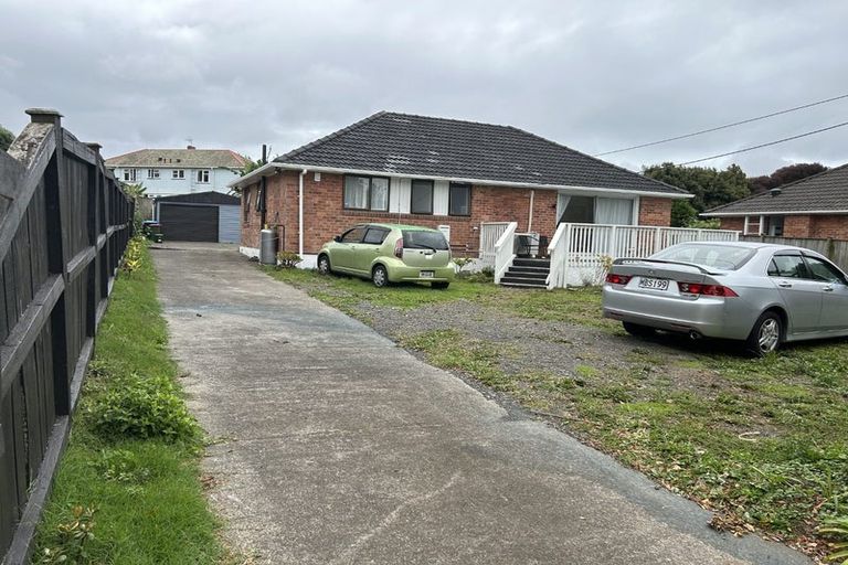 Photo of property in 25 Tripoli Road, Panmure, Auckland, 1072