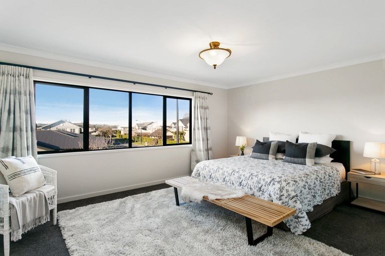 Photo of property in 8 Chateau Crescent, Rangatira Park, Taupo, 3330