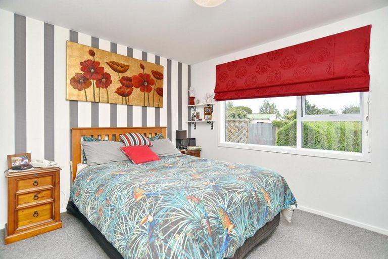 Photo of property in 66a Ayers Street, Rangiora, 7400