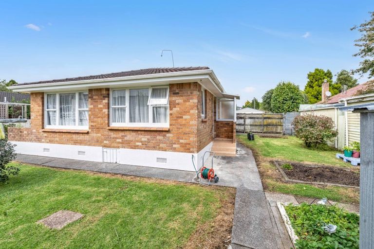 Photo of property in 2/36a Glen Avenue, Papatoetoe, Auckland, 2025