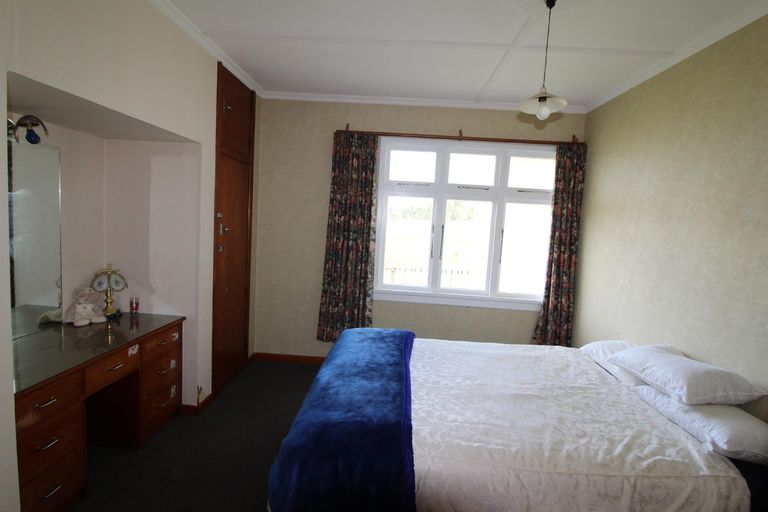 Photo of property in 86 Pasture Street, Lumsden, 9730