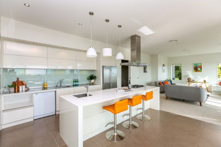 Photo of property in 13a Burns Street, Westown, New Plymouth, 4310