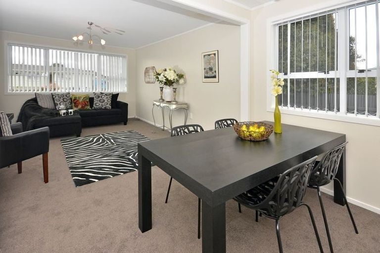Photo of property in 19 Addington Avenue, Manurewa, Auckland, 2102