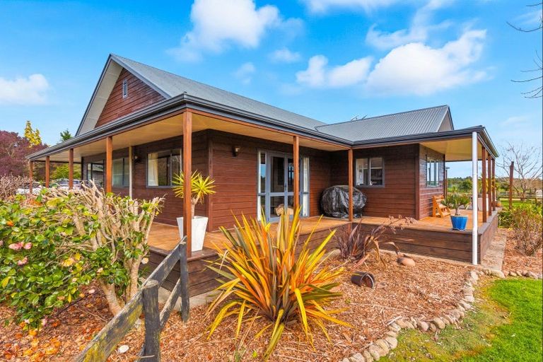 Photo of property in 70 Joblins Road, Levin, 5571