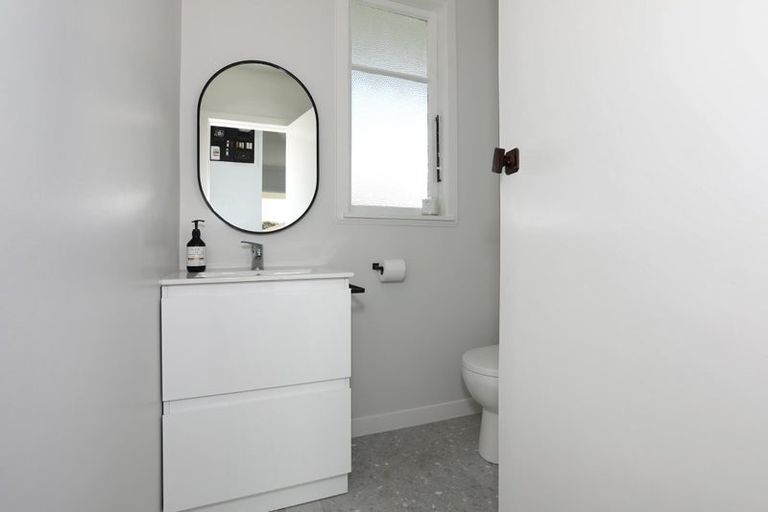 Photo of property in 12 Rira Street, Marton, 4710