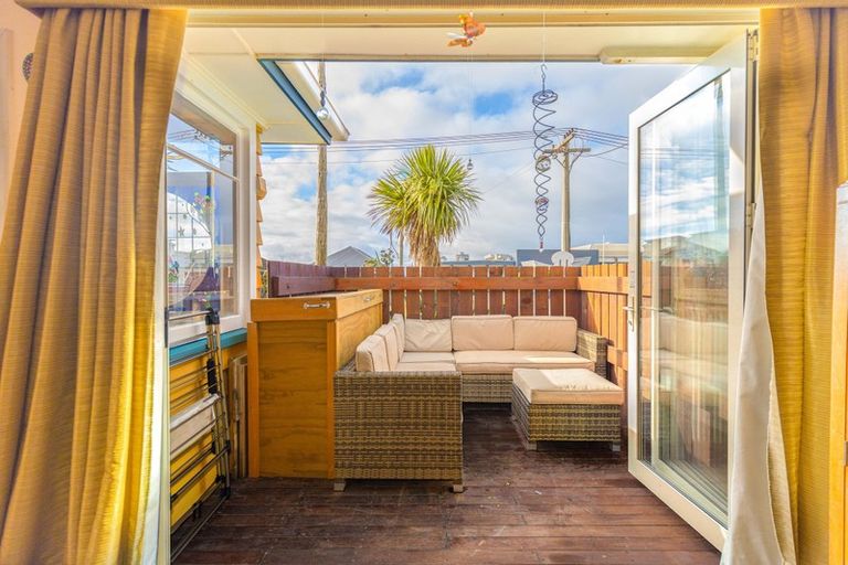 Photo of property in 56 Keppel Street, New Brighton, Christchurch, 8083