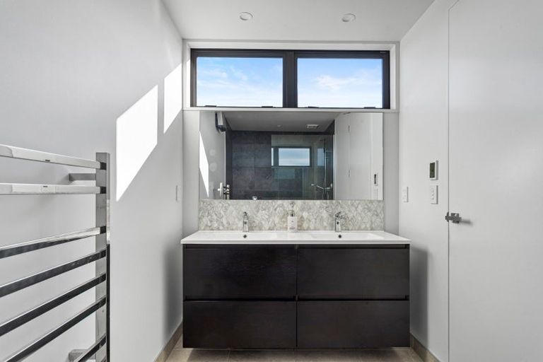 Photo of property in 63 Ravensdale Rise, Westmorland, Christchurch, 8025