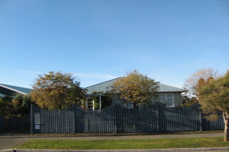 Photo of property in 127 Lonsdale Street, New Brighton, Christchurch, 8083