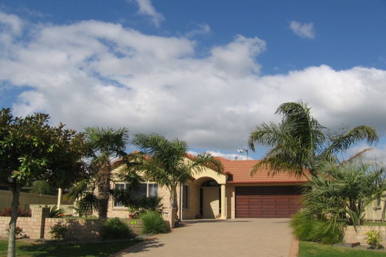 Photo of property in 16 Elderton Avenue, Pyes Pa, Tauranga, 3112