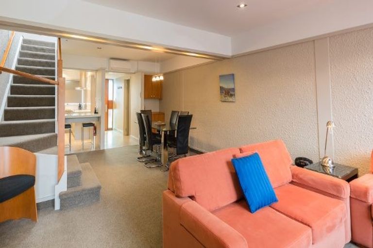 Photo of property in 2/54 Golf Road, Mount Maunganui, 3116