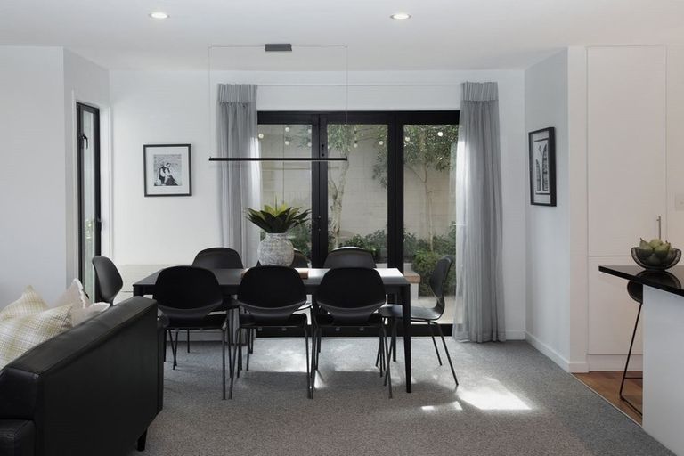 Photo of property in 6 Millway Place, Huntsbury, Christchurch, 8022