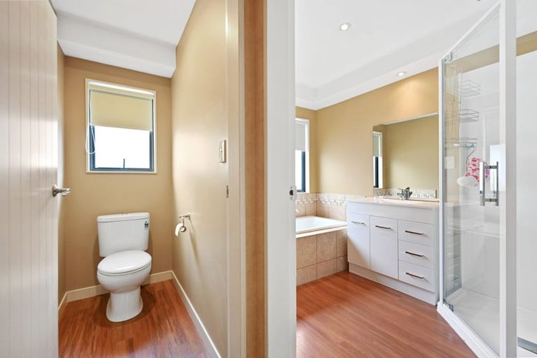 Photo of property in 68 Wiltshire Drive, Huntington, Hamilton, 3210