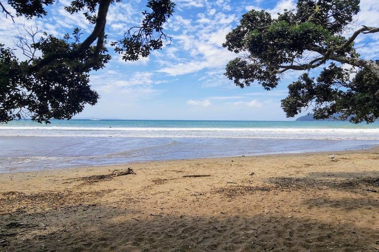 Photo of property in 4 Lori Lane, Coopers Beach, 0420